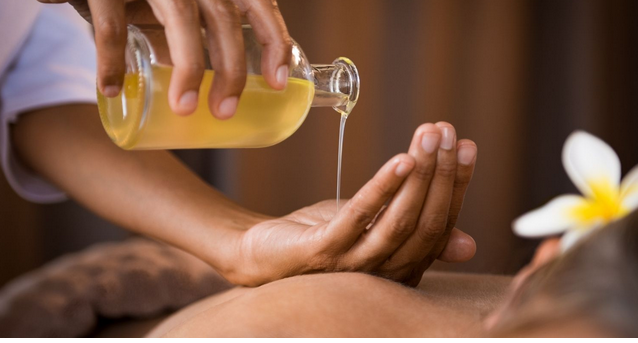 What are some of the benefits of receiving a massage routinely? post thumbnail image